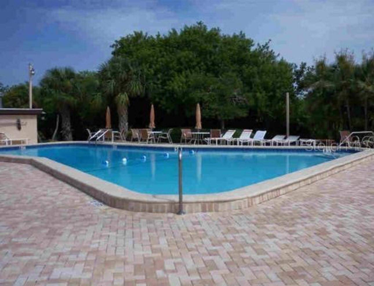 St Petersburg, FL 33708,10037 62ND TER N #21