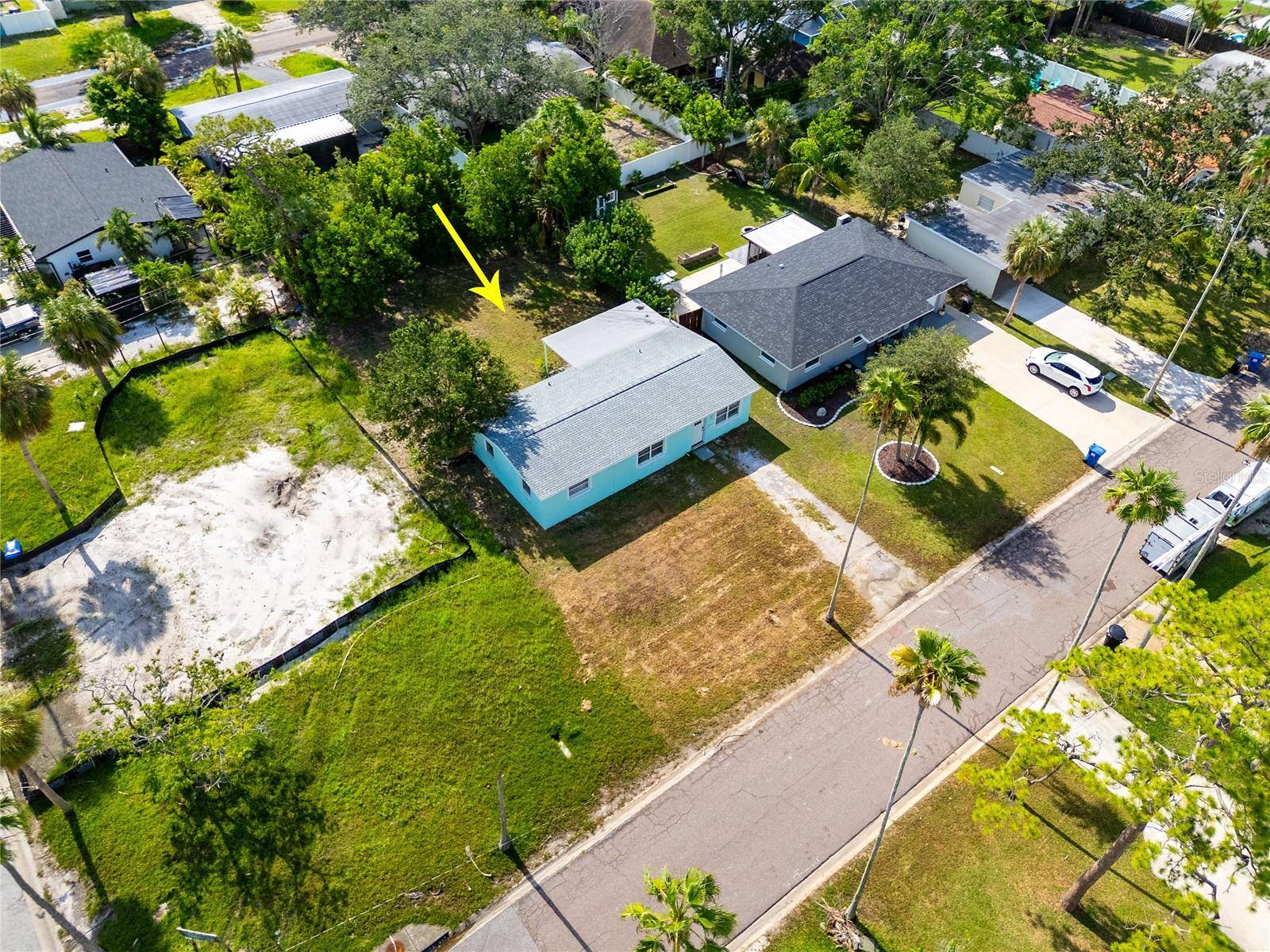 St Petersburg, FL 33703,4235 DES MOINES ST NE