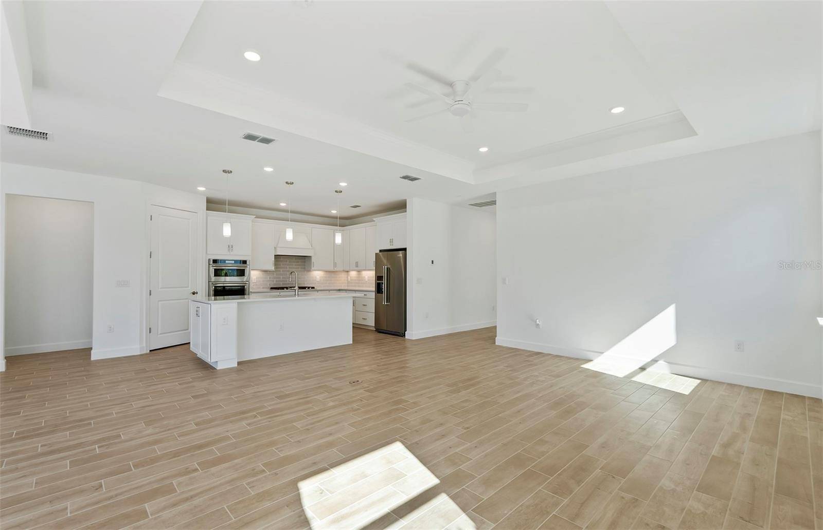 Englewood, FL 34223,1836 SILVER SHORES BLVD