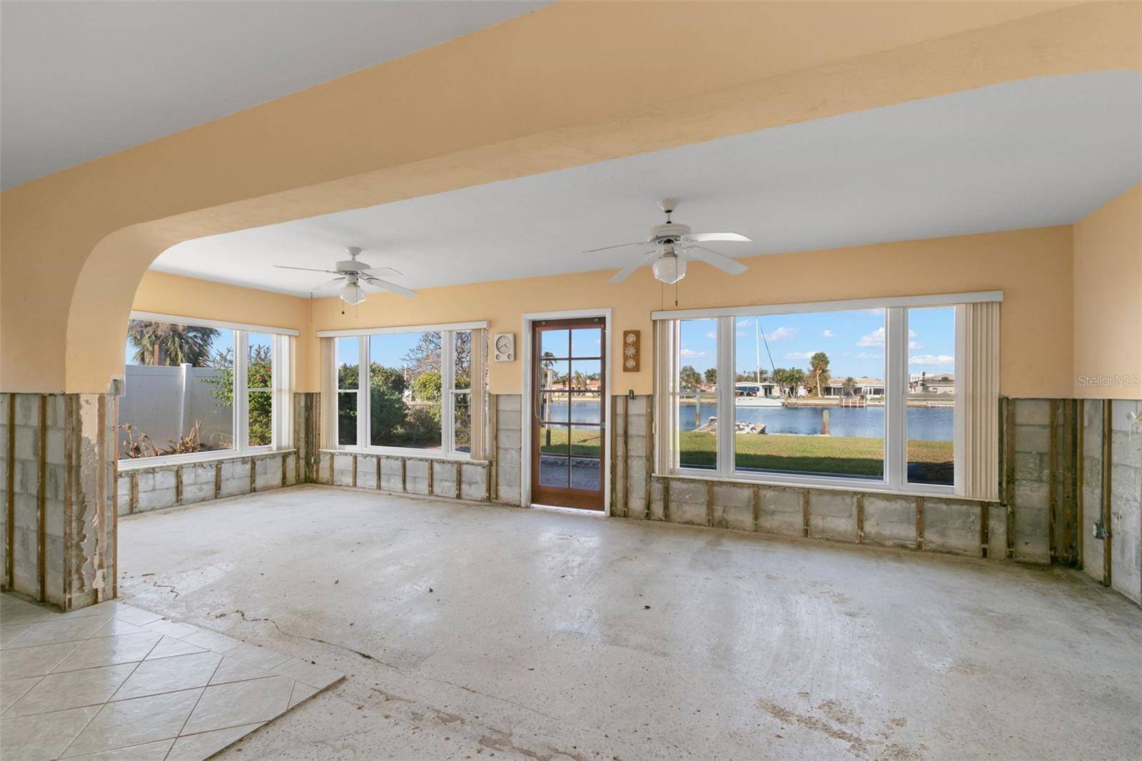 Treasure Island, FL 33706,11325 4TH ST E
