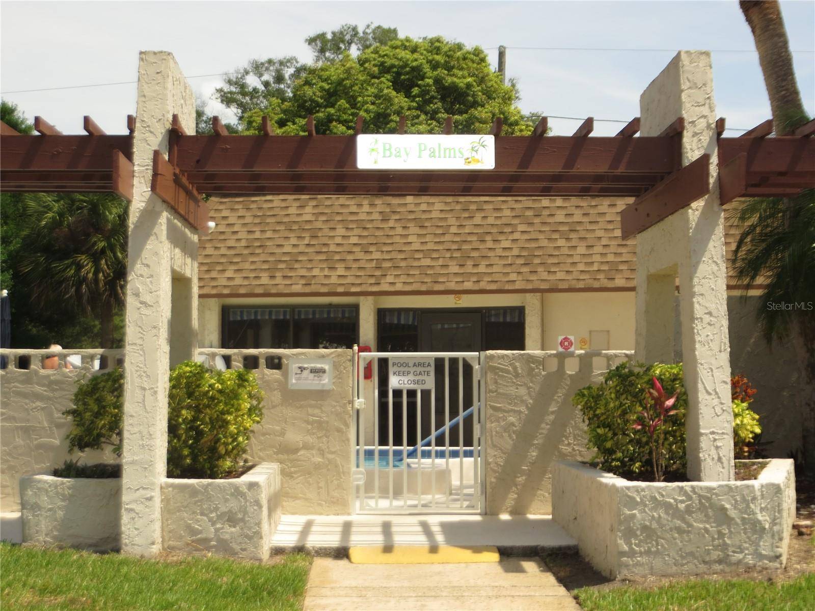 Largo, FL 33771,2750 E BAY DR #3D