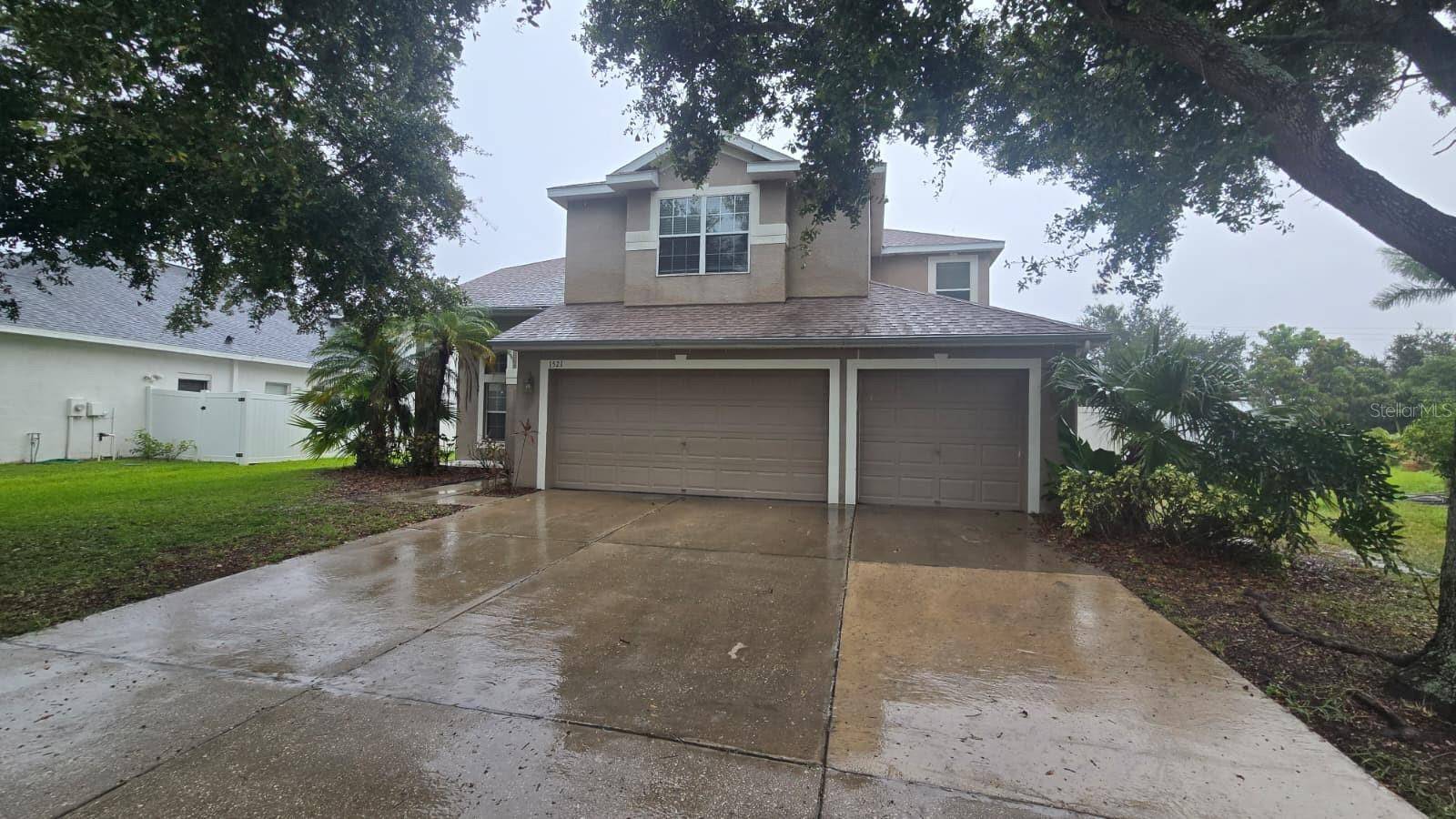 Ruskin, FL 33570,1521 BONITA BLUFF CT