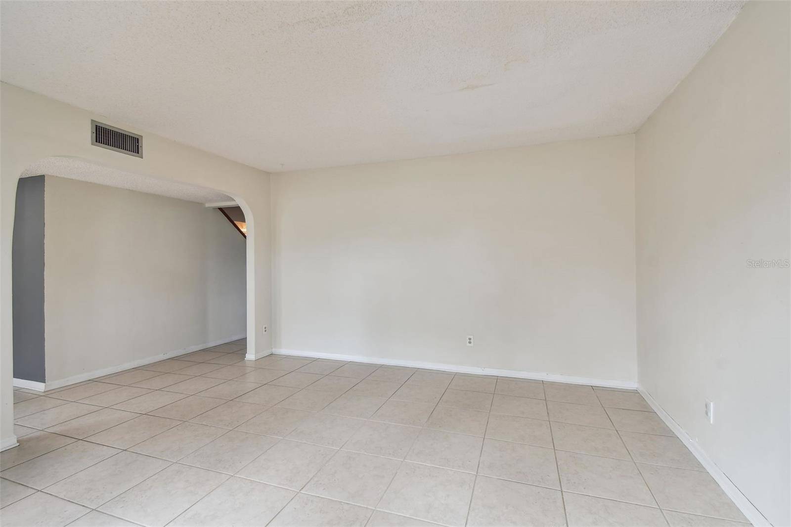 Tampa, FL 33624,4646 LANDSCAPE DR