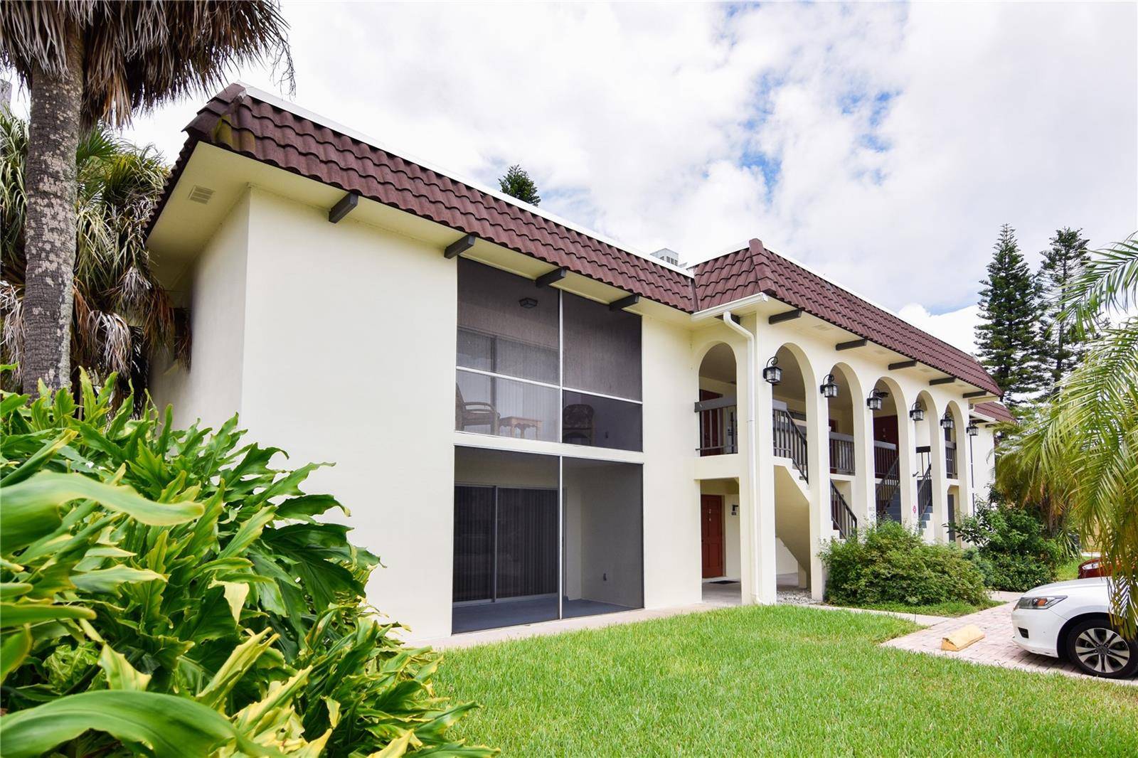St Pete Beach, FL 33706,8012 BLIND PASS RD #6