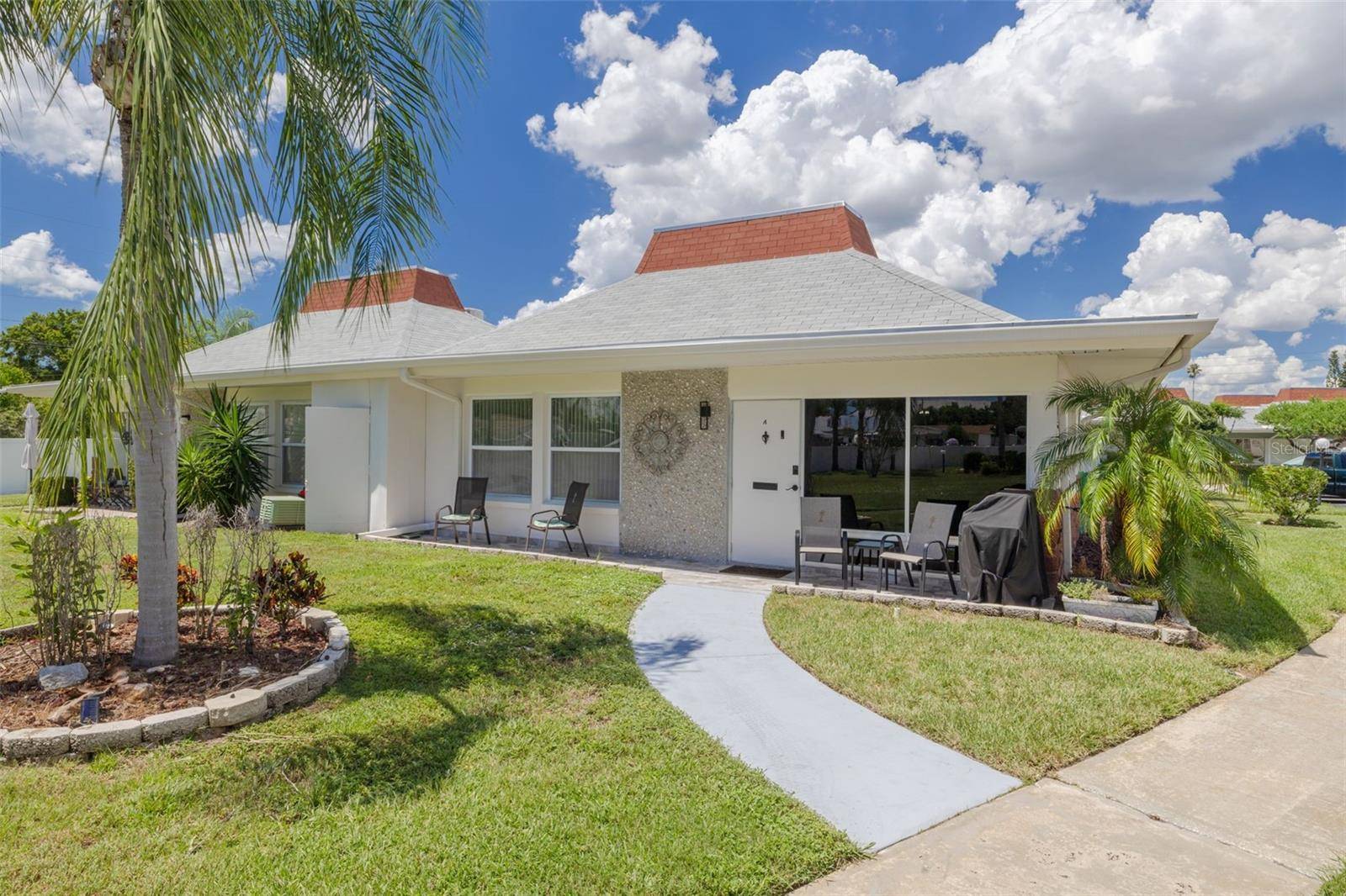 Holiday, FL 34691,4355 TAHITIAN GARDENS CIR #A