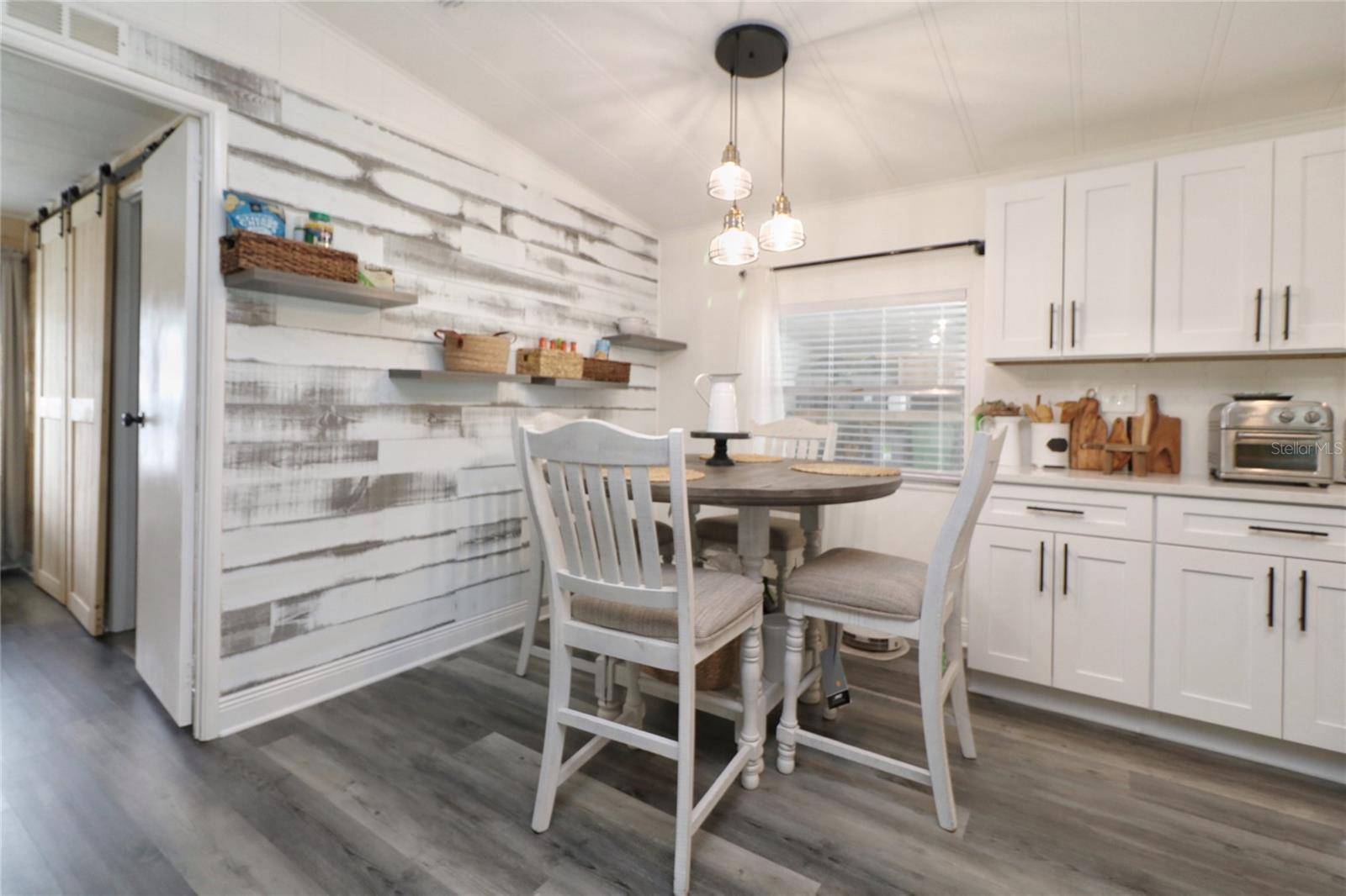 Apollo Beach, FL 33572,119 S SAINT THOMAS CIR