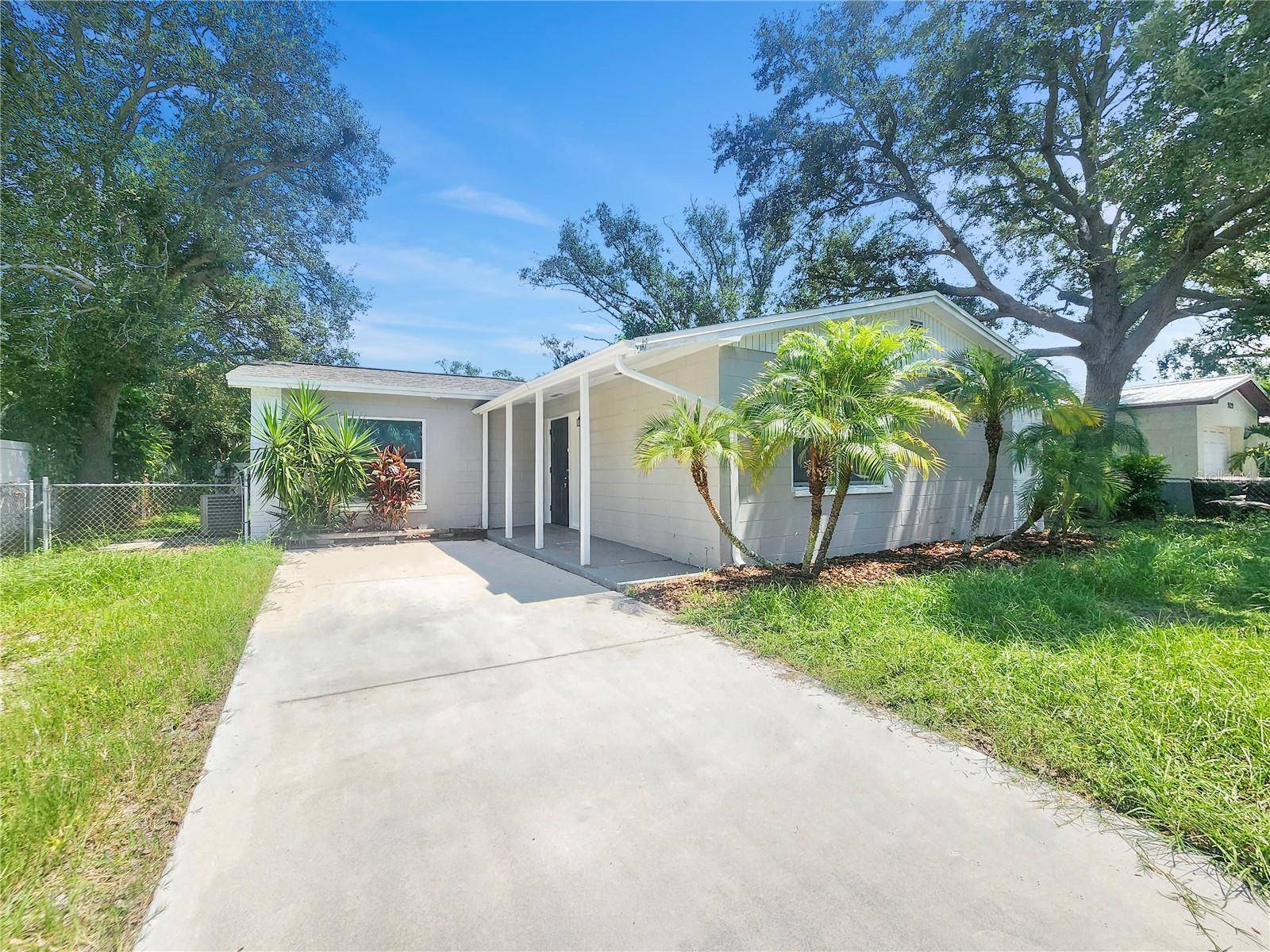 Seminole, FL 33777,9043 109TH AVE