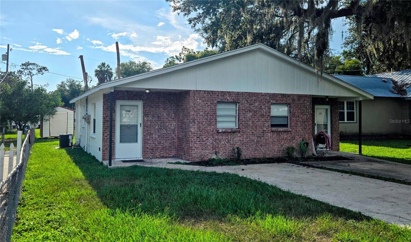 Zephyrhills, FL 33542,4753 6TH ST