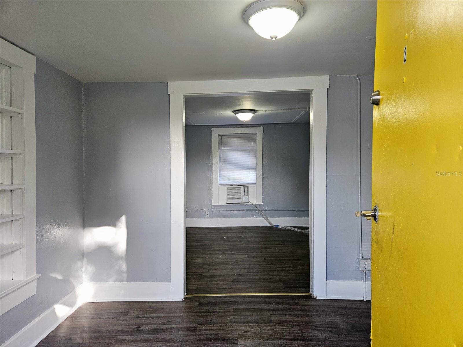 St Petersburg, FL 33705,944 1/2 15TH AVE S #2