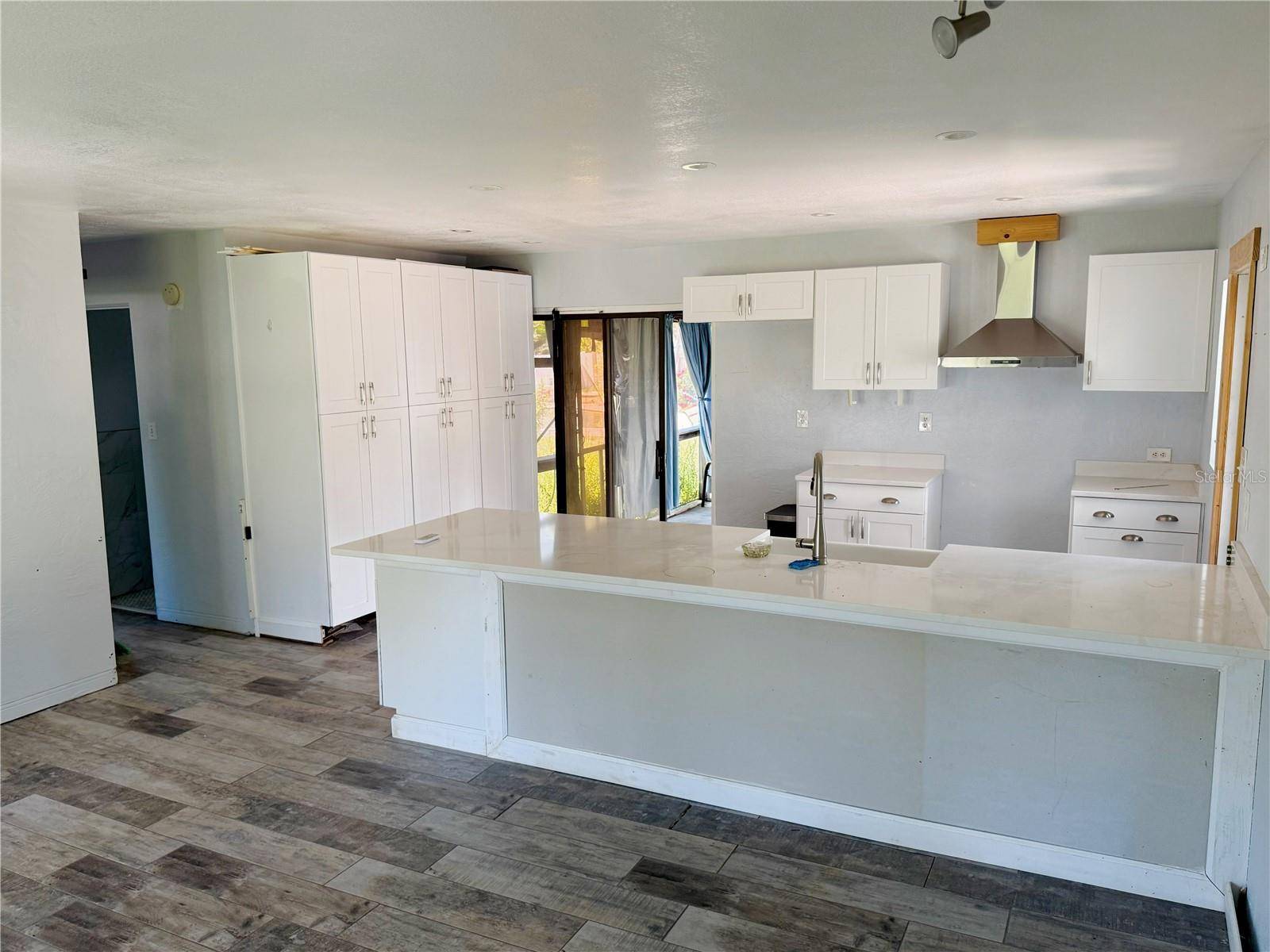 St Petersburg, FL 33703,4680 CARSON ST NE