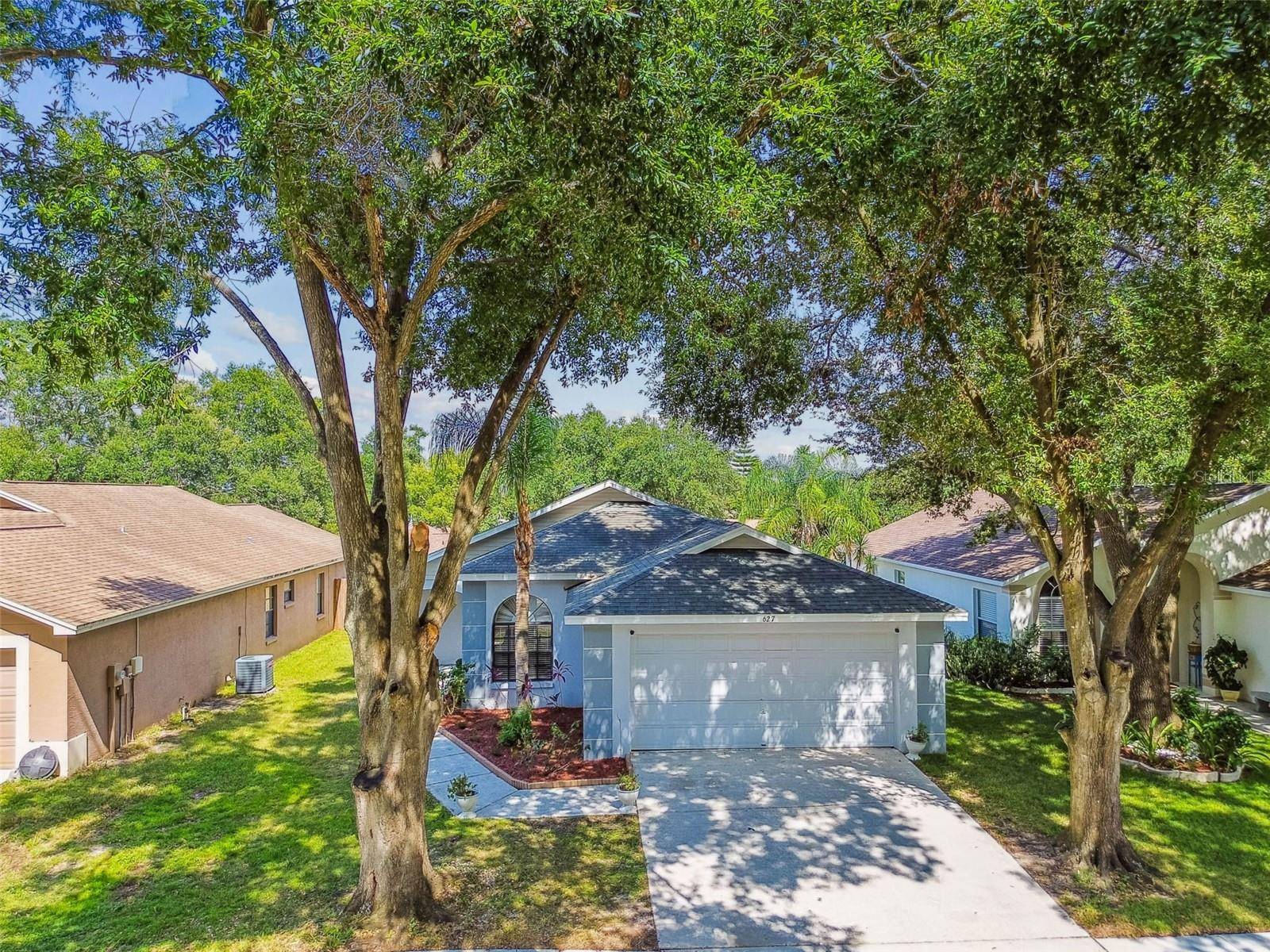 Valrico, FL 33594,627 SAND RIDGE DR