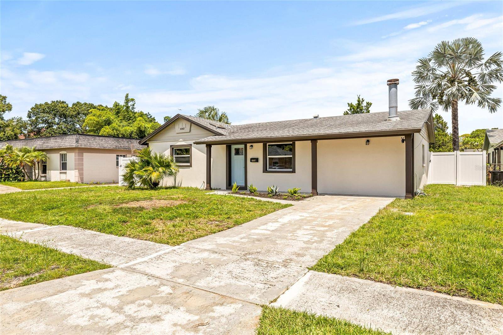 Tampa, FL 33616,6567 S WEST SHORE CIR