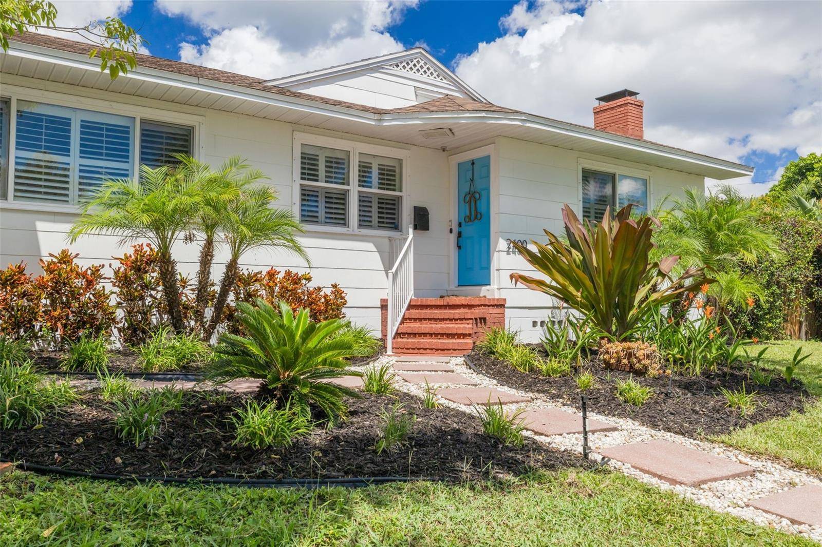 St Petersburg, FL 33713,2400 9TH AVE N