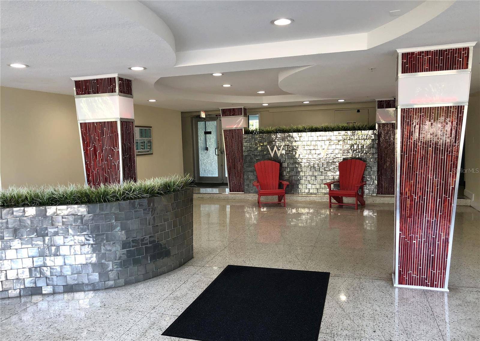 St Petersburg, FL 33712,3315 58TH AVE S #204