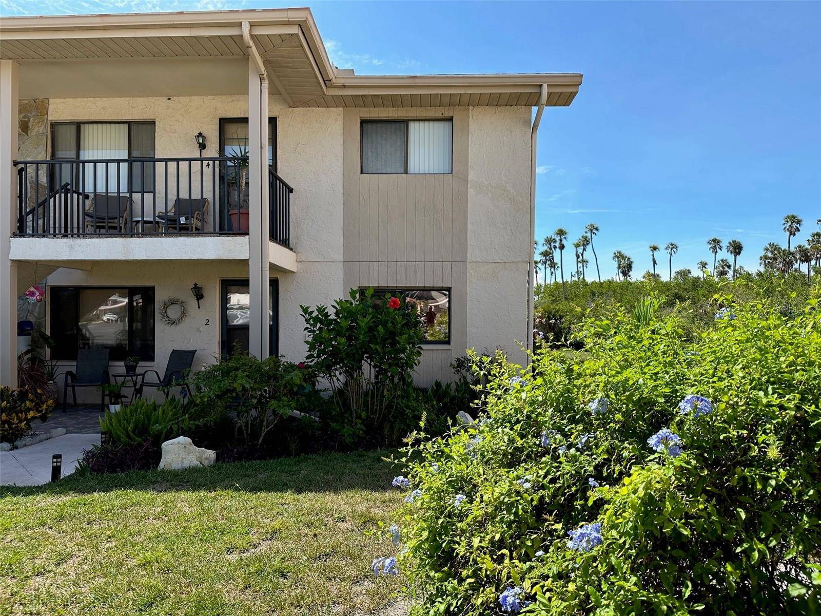 Port Richey, FL 34668,9940 EAGLES POINT CIR #4