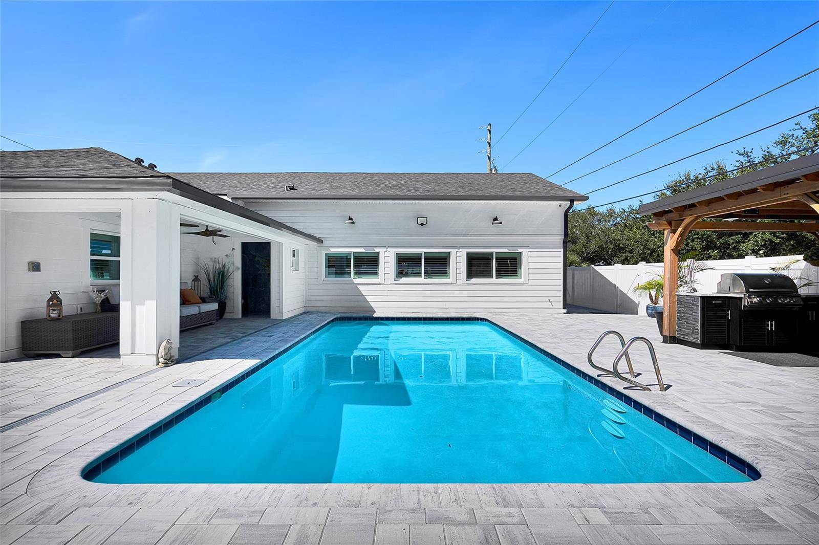 St Petersburg, FL 33710,8101 38TH AVE N