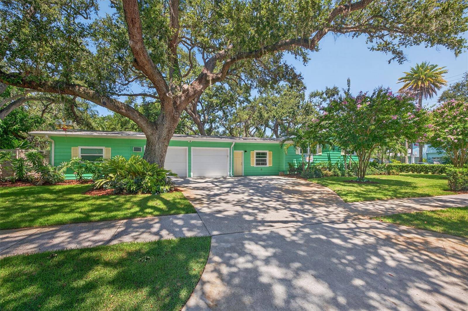 Dunedin, FL 34698,400 BROADWAY