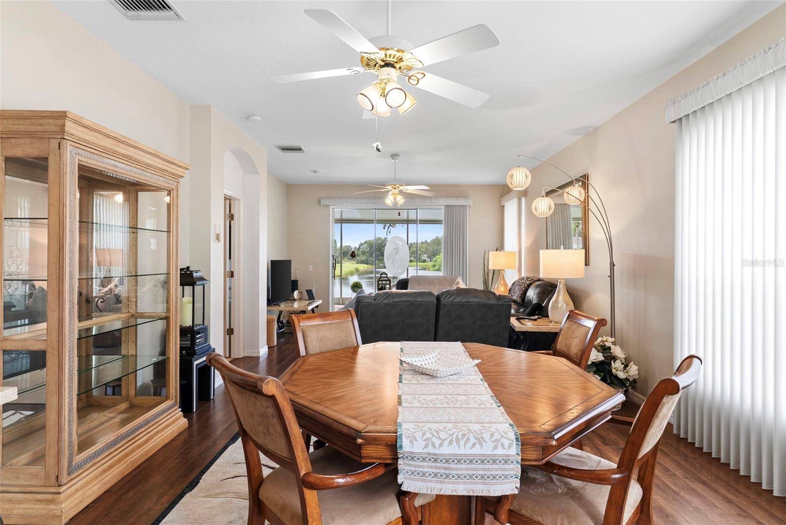 Lithia, FL 33547,5711 HERONPARK PL