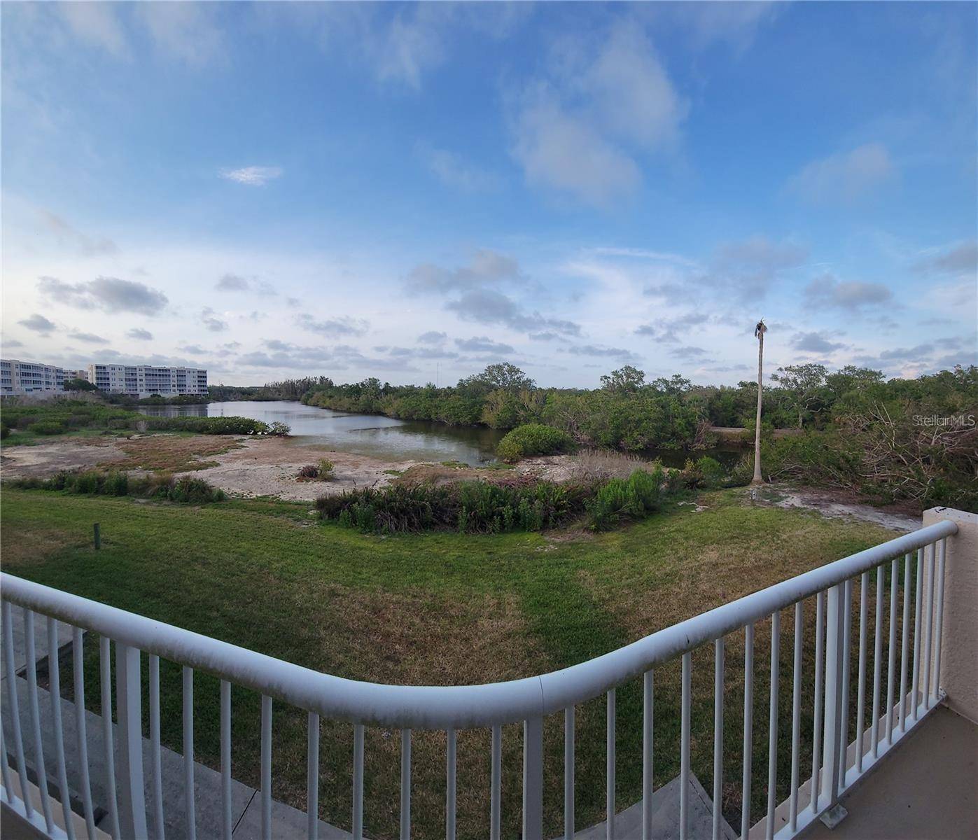 St Petersburg, FL 33708,6315 SHORELINE DR #3107