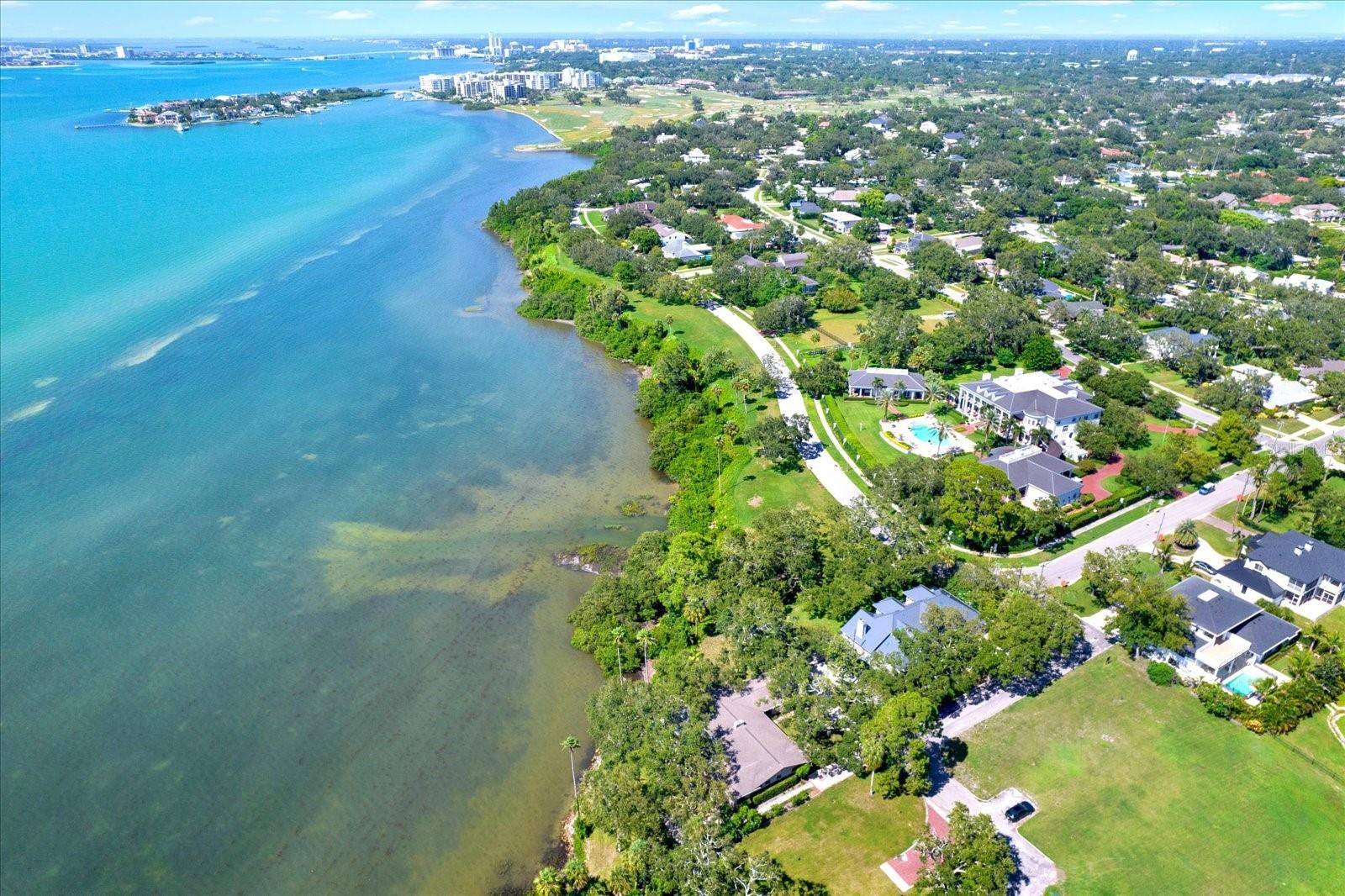 Belleair, FL 33756,4 BAYBROOK PL