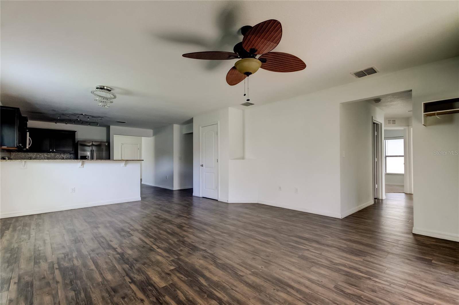 Ruskin, FL 33570,1739 CHATHAM GREEN CIR