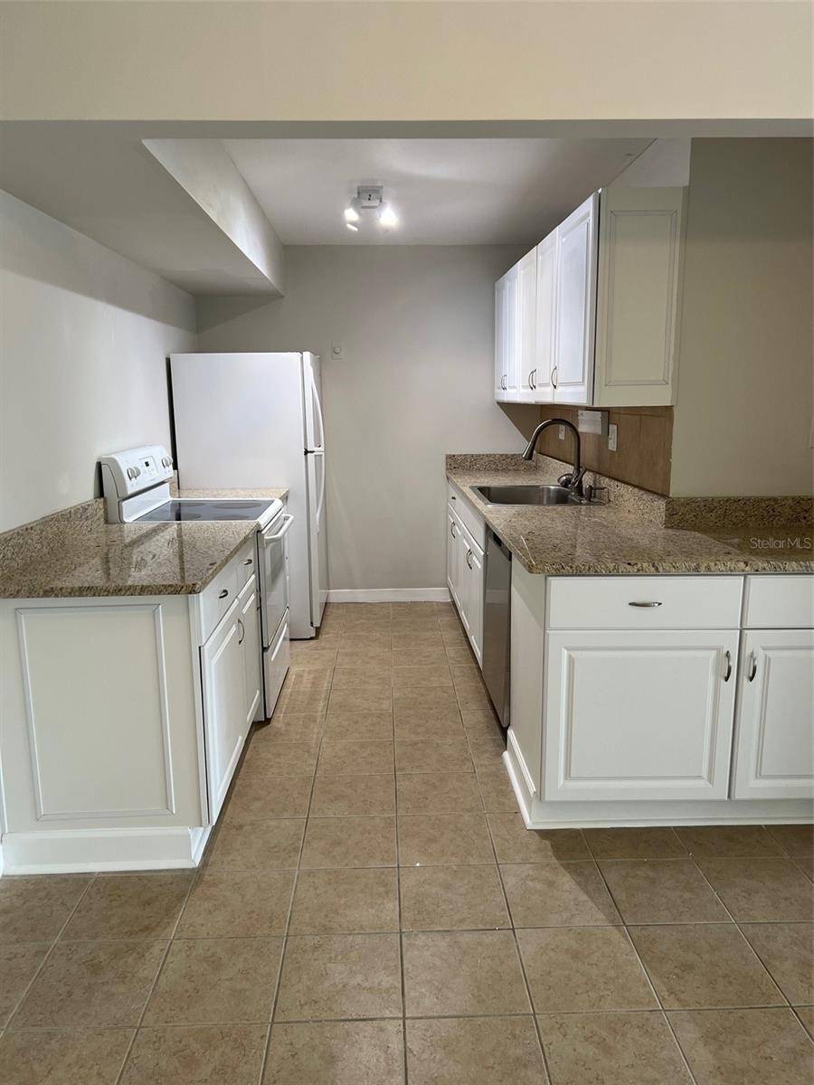 Treasure Island, FL 33706,10355 PARADISE BLVD #104