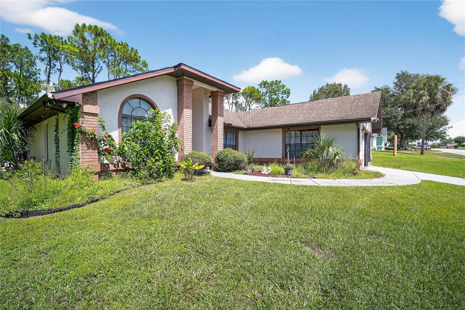 Weeki Wachee, FL 34613,8959 HERNANDO WAY