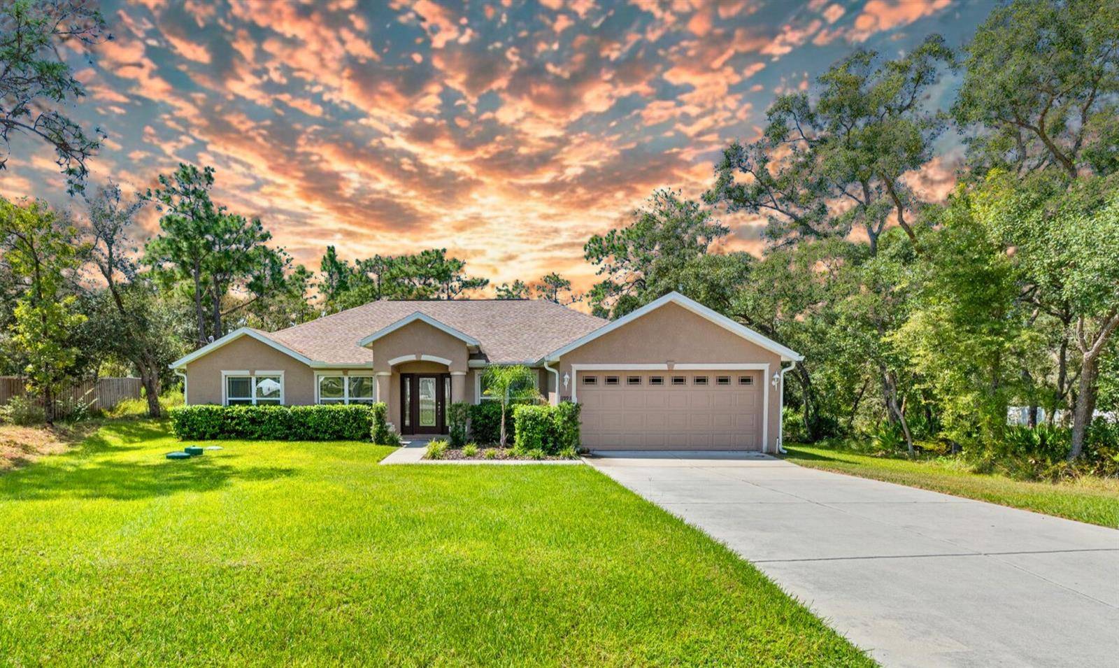 Weeki Wachee, FL 34614,11993 ROBINA RD