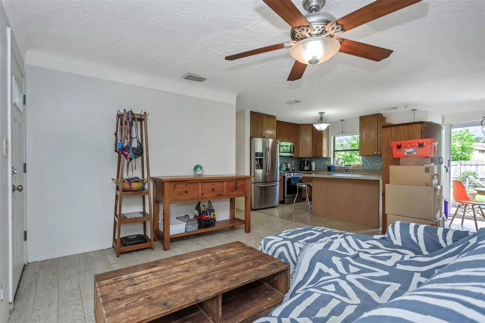 St Petersburg, FL 33710,2600 56TH LN N