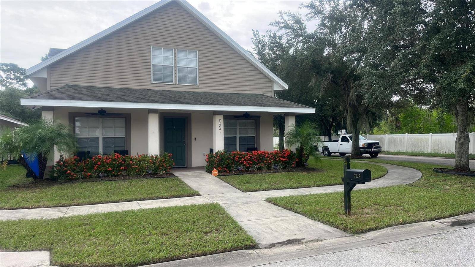 Ruskin, FL 33570,2328 PLEASURE RUN DR