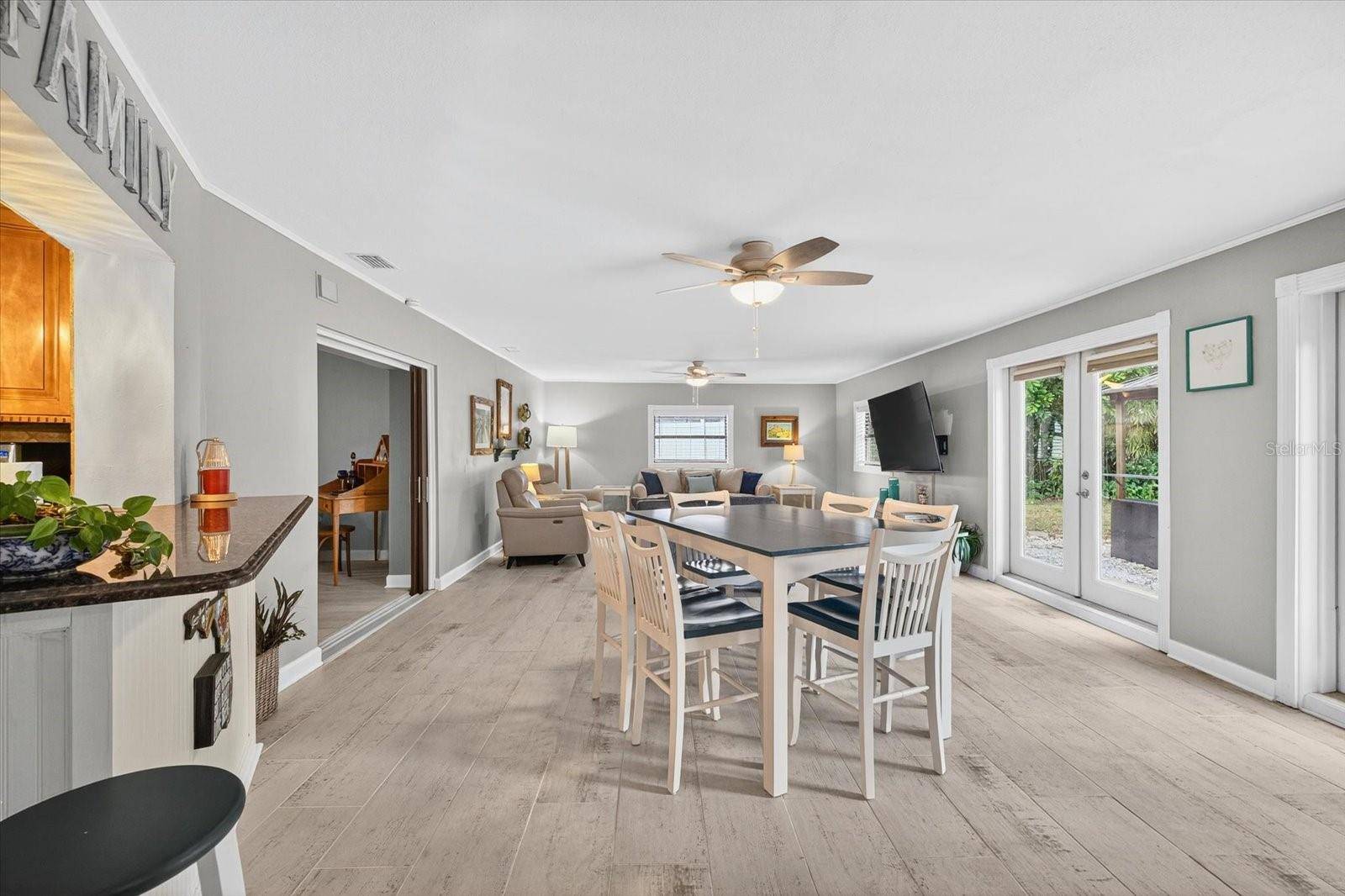 Palm Harbor, FL 34683,775 WILD OAK LN