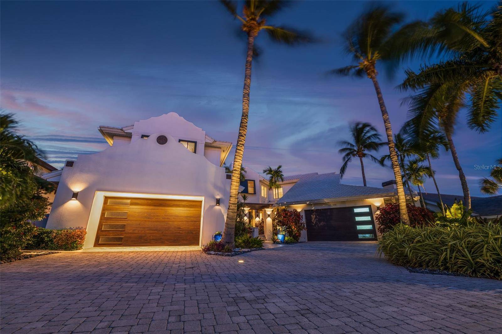 St Petersburg, FL 33715,6152 52ND ST S