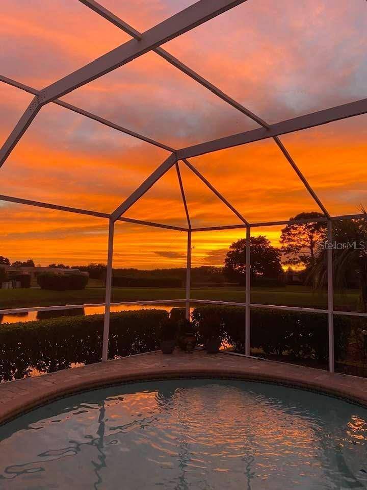 Weeki Wachee, FL 34613,8472 MAYBELLE DR