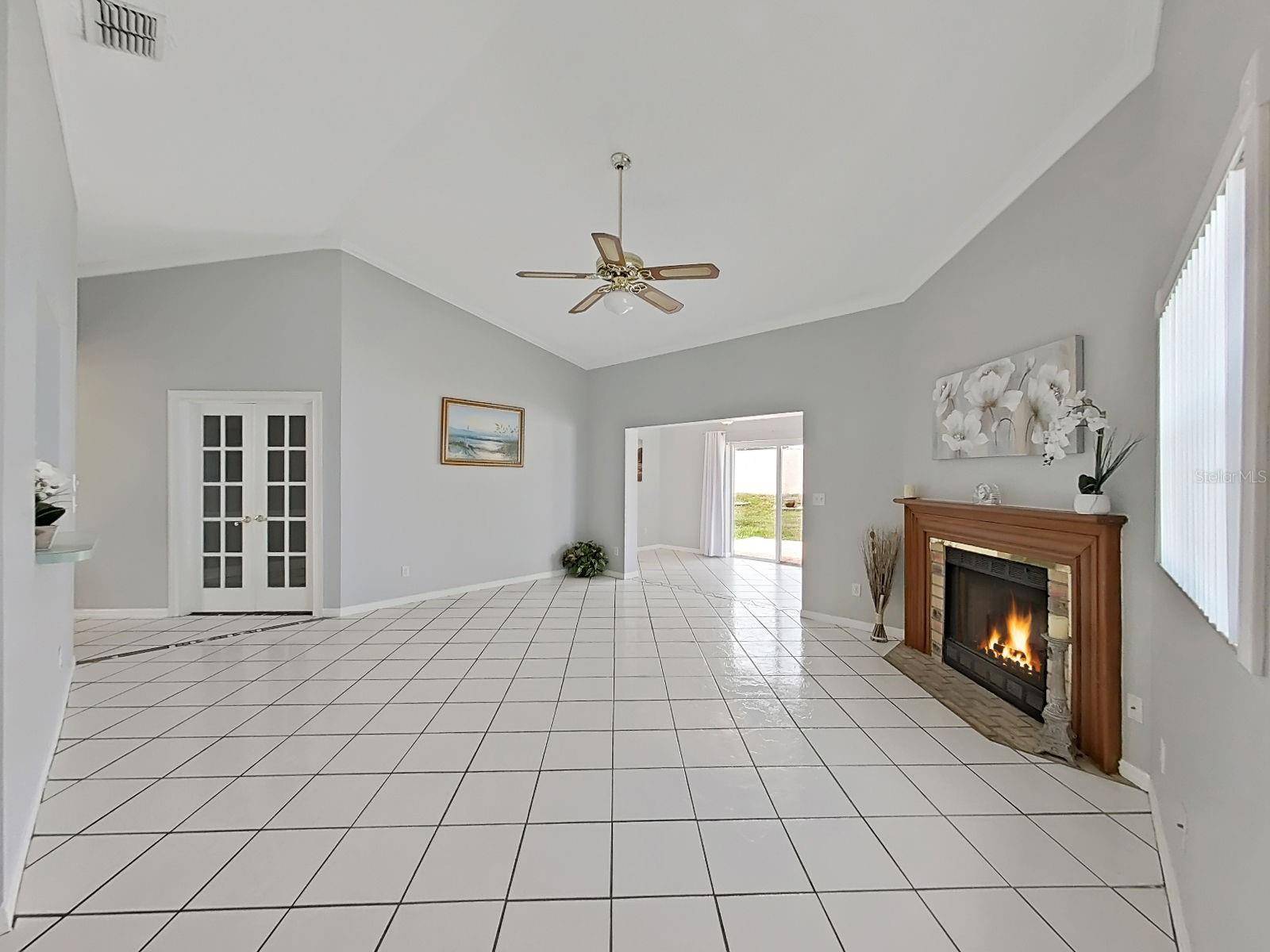 Palm Harbor, FL 34683,240 WHISPER LAKE RD