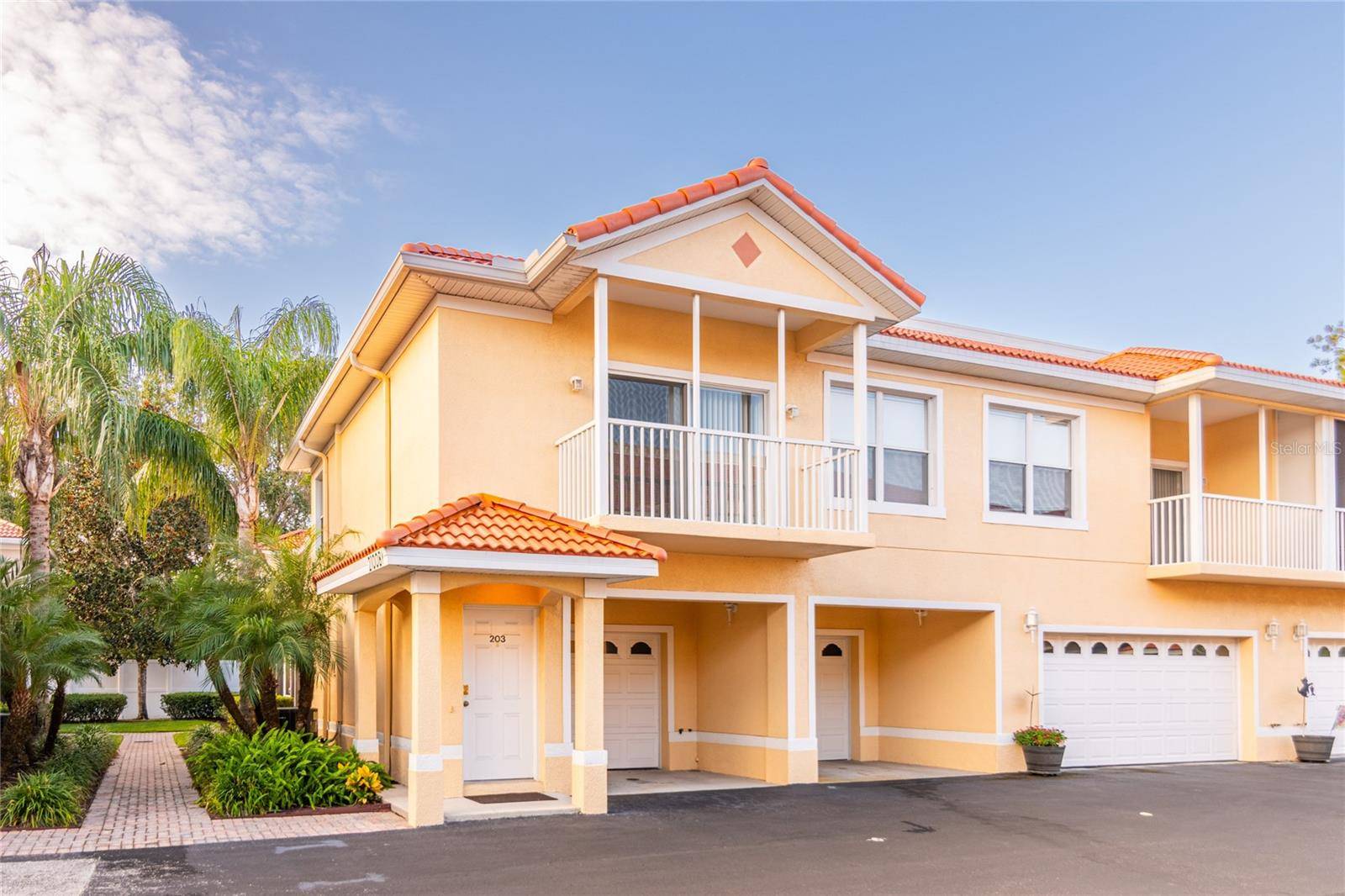 Lutz, FL 33558,21008 SUNPOINT WAY #203