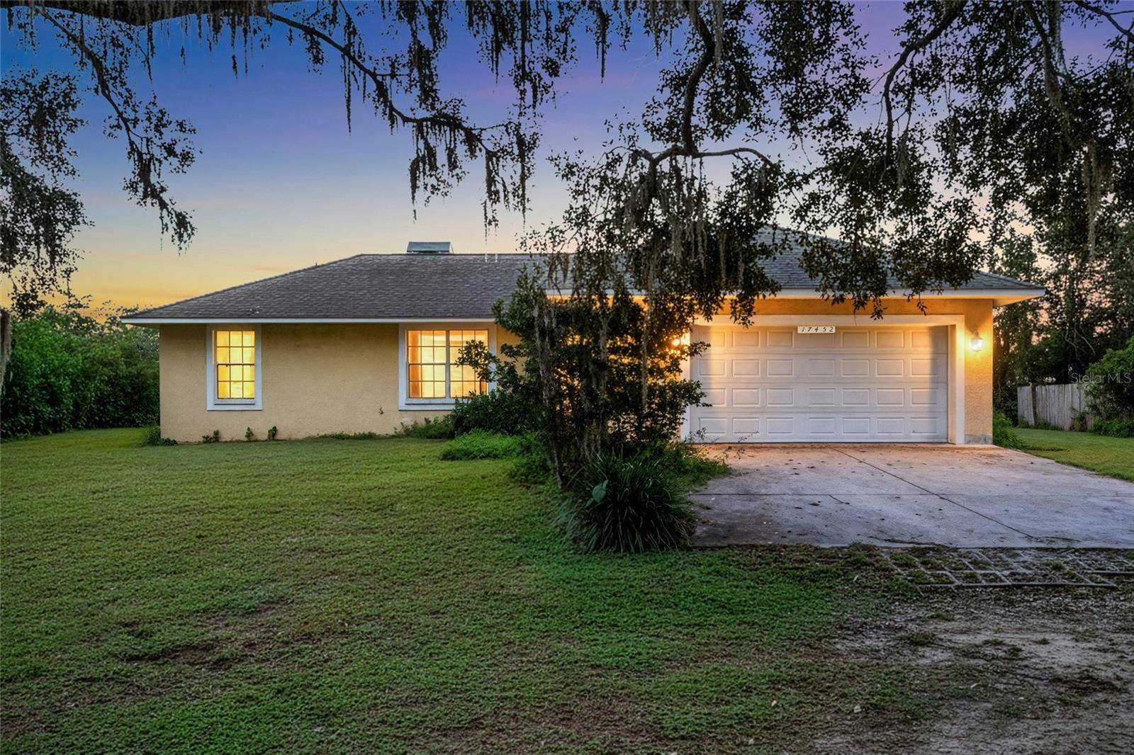 Dade City, FL 33523,17452 US HIGHWAY 301