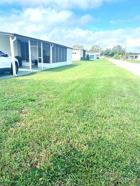 Zephyrhills, FL 33542,5421 POWHATTAN ST