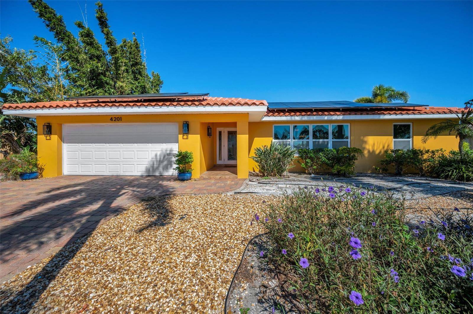 St Petersburg, FL 33711,4201 46TH AVE S