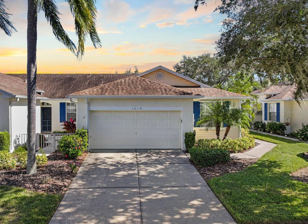 Sun City Center, FL 33573,1014 RADISON LAKE CT #58