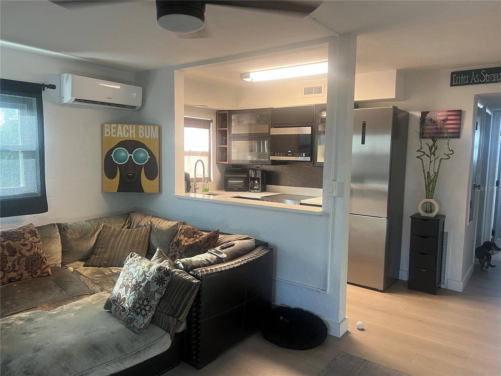 Treasure Island, FL 33706,11430 3RD ST E #3