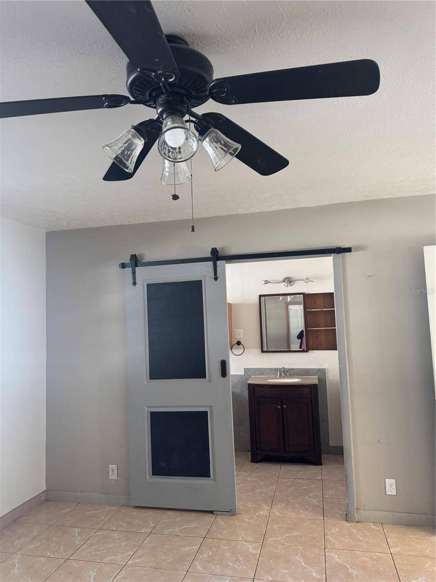 Brandon, FL 33511,2223 VILLAGE CT