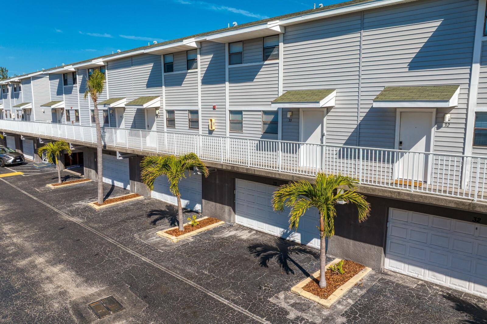 Indian Shores, FL 33785,19823 GULF BLVD #33