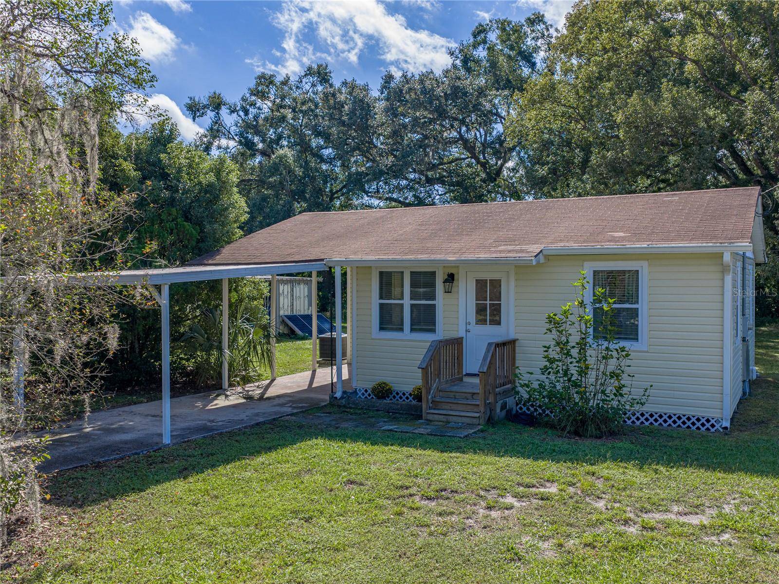 Zephyrhills, FL 33541,37150 BELFORD CT