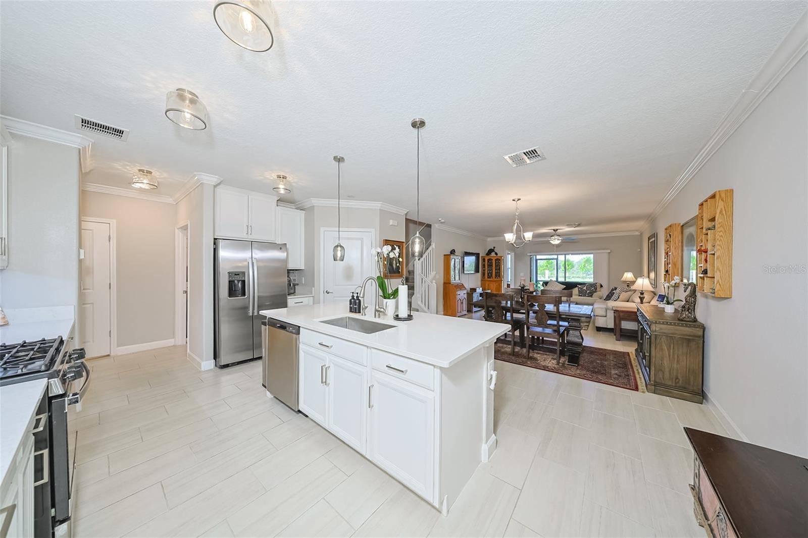 Wimauma, FL 33598,17041 POCKET REEL LN