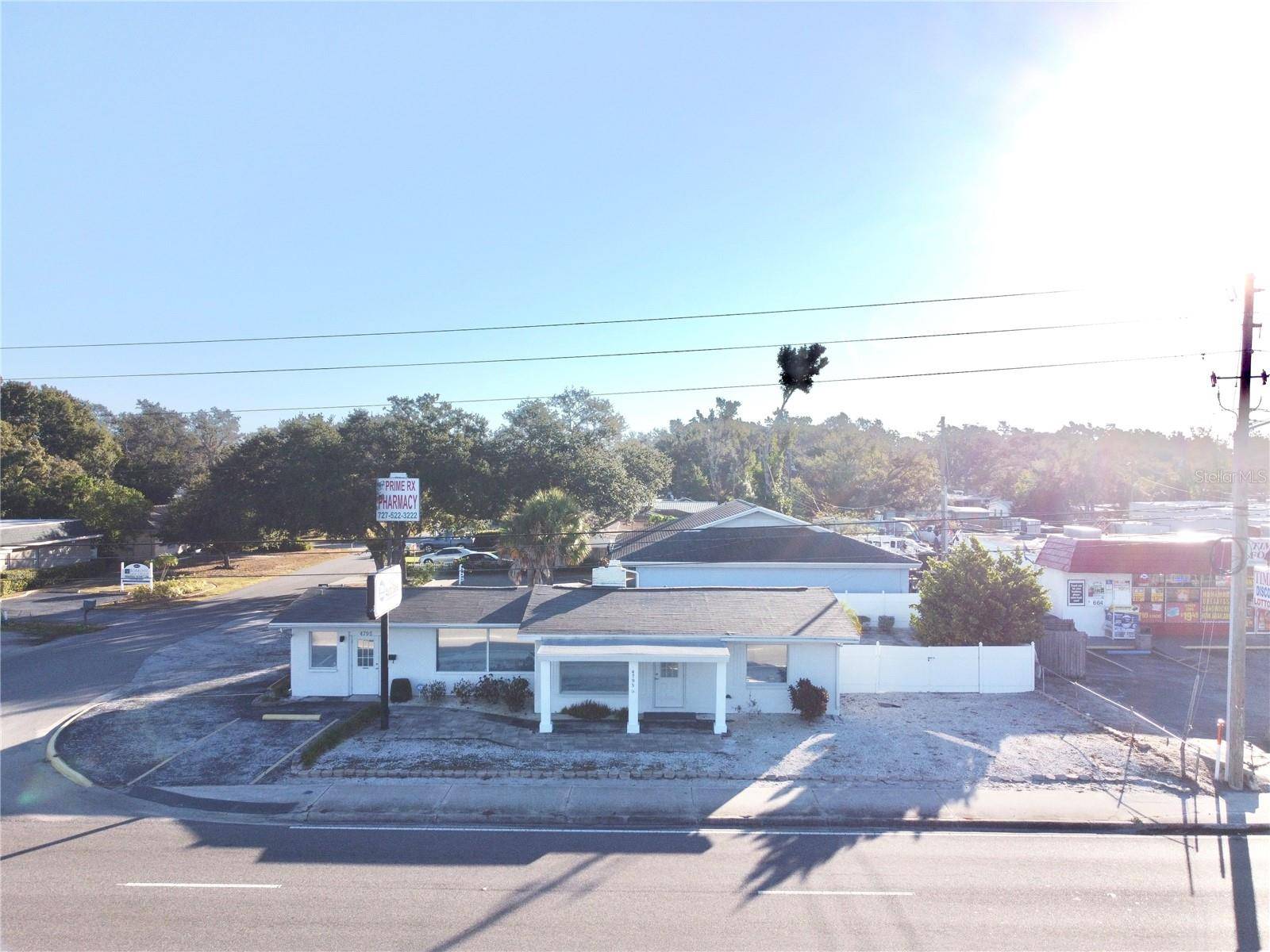 St Petersburg, FL 33709,4795 49TH ST N