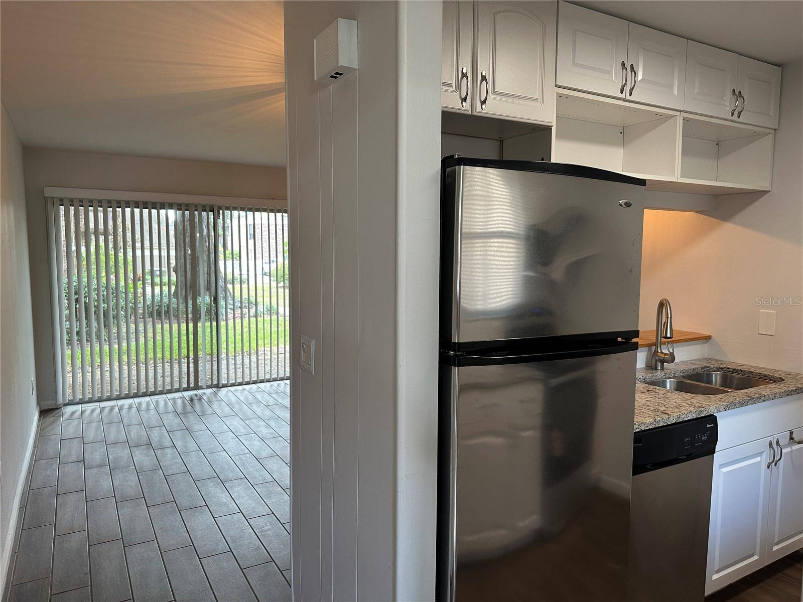 Tampa, FL 33618,10453 CARROLLBROOK CIR #122