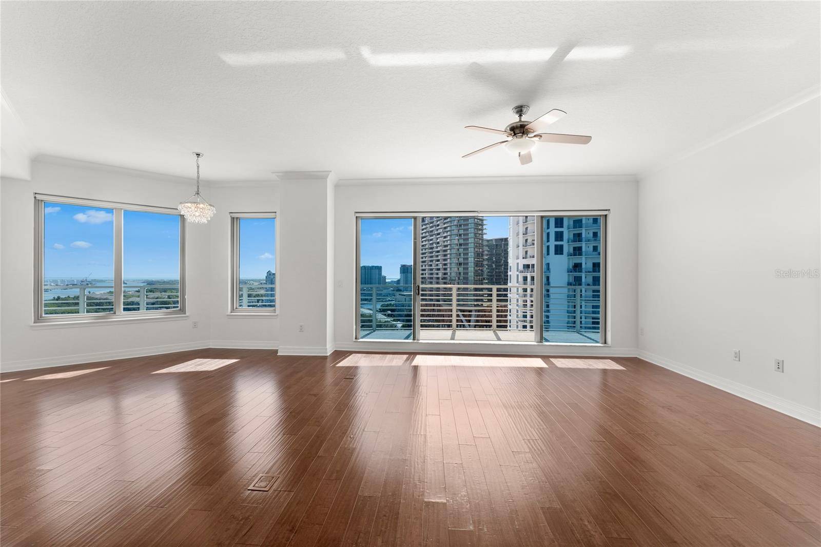 Tampa, FL 33602,1209 E CUMBERLAND AVE #1201