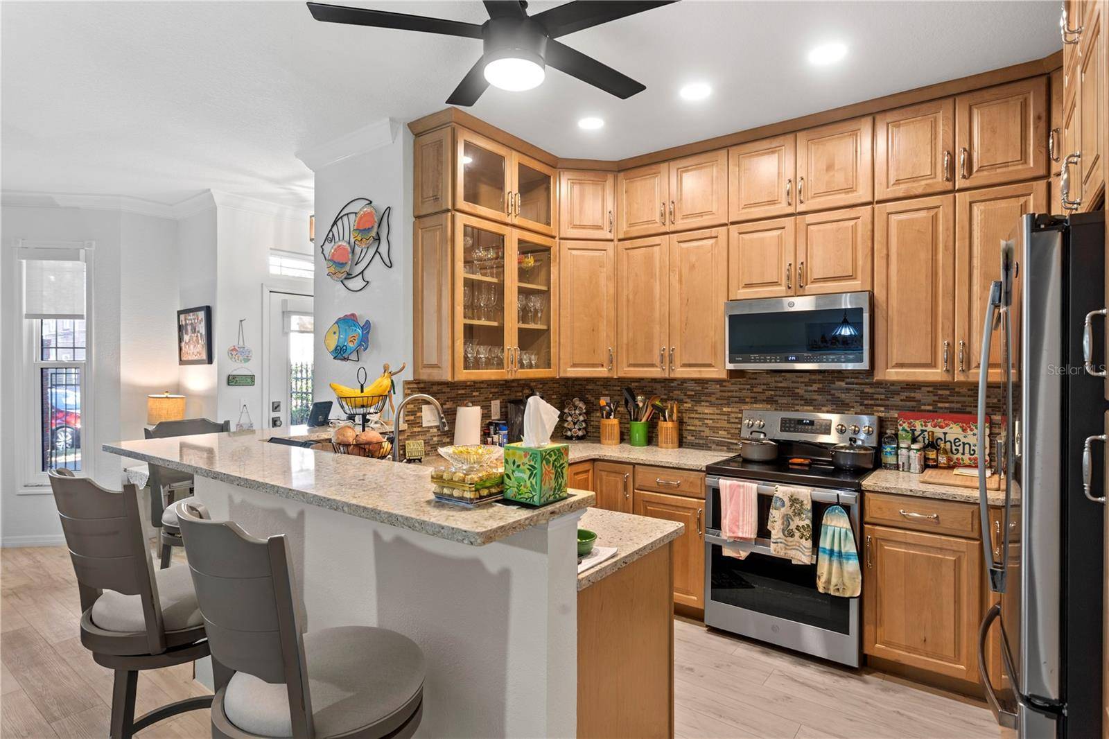 St Petersburg, FL 33701,350 2ND ST N #6