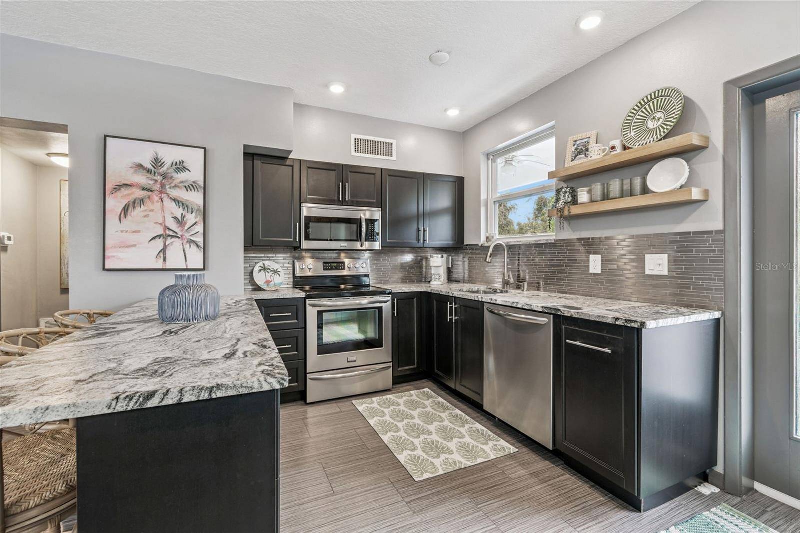 Palm Harbor, FL 34683,346 PENNSYLVANIA AVE #3