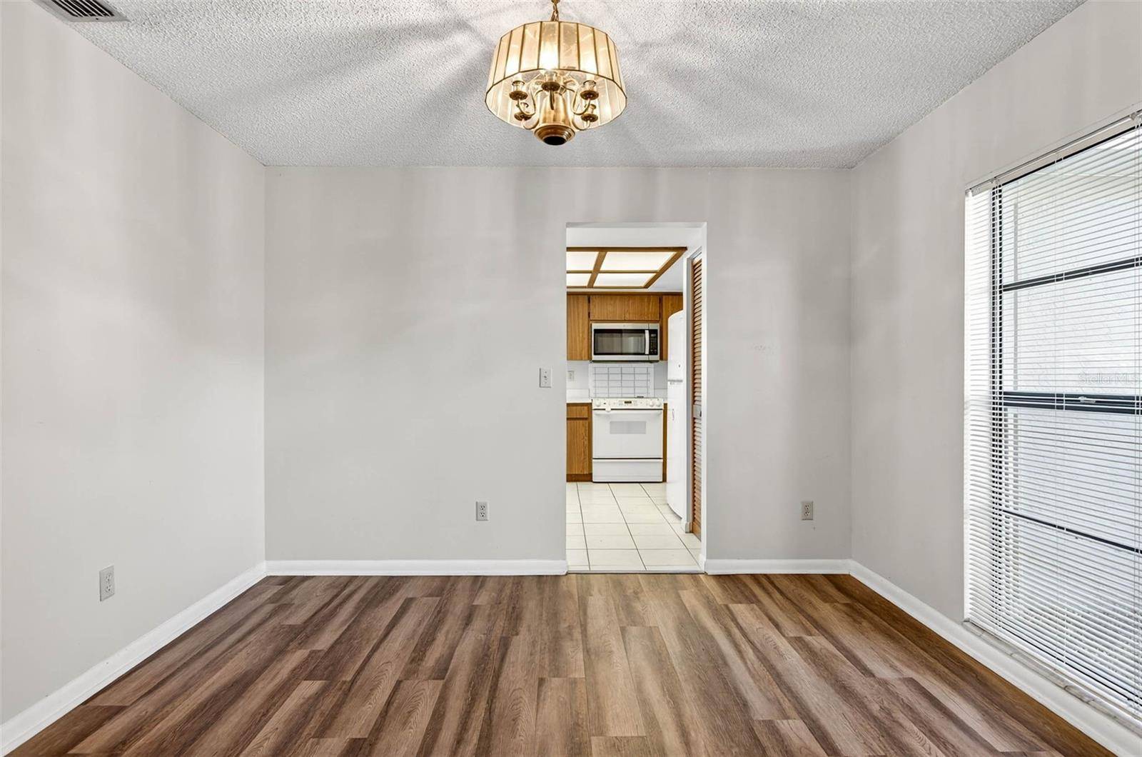 Tampa, FL 33603,5615 N MCKAY AVE